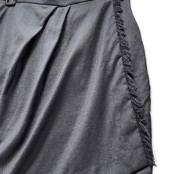 Brooks Brothers grey skirt with raw hem fringe frayed detail size 0 - Picture 5 of 11